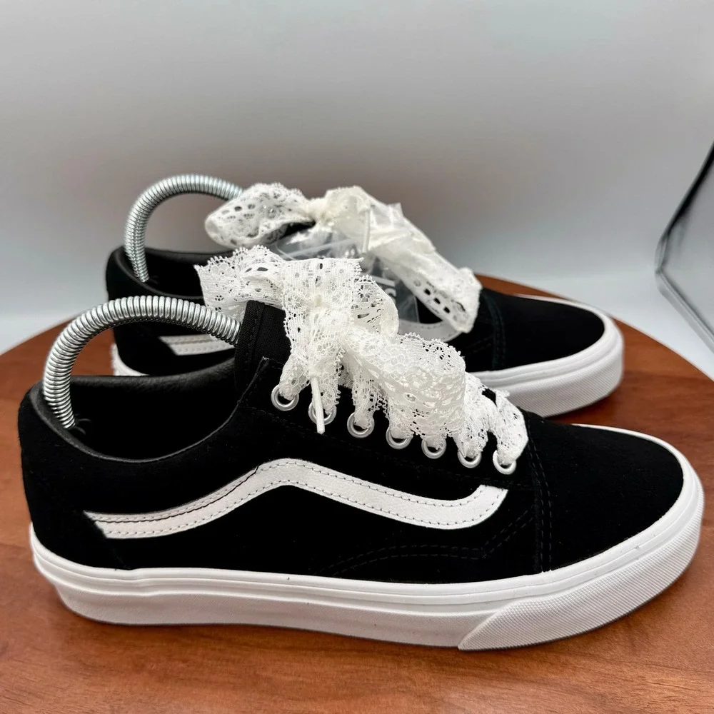 Vans Old Skool Pop‎ Lace Black Suede Skate Shoe Sneakers Womens 8.5 Coquette